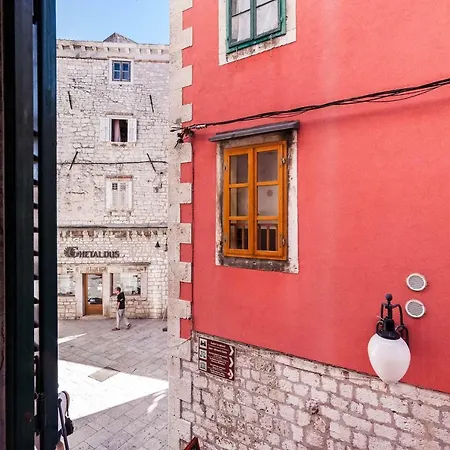 Apartments Palace Rialto 4* Sibenik