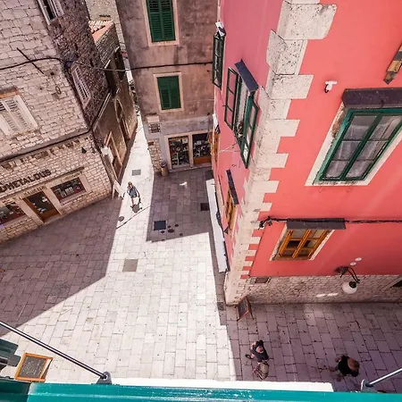 Guest house Apartments Palace Rialto