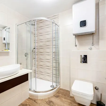 Apartments Palace Rialto 4*