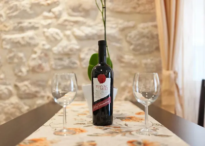 בית הארחה Palace Rialto